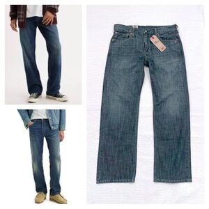 NWT LEVI’S Mens Jeans 569 Loose Straight Fit 33x32